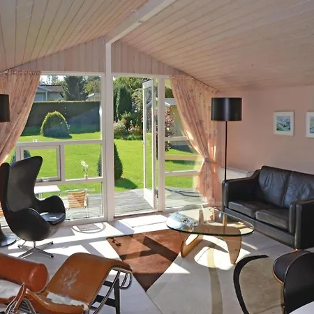 Three-bedroom Holiday In *